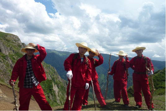 點(diǎn)燃黨建紅色引擎  鍛造硬核戰(zhàn)斗堡壘——中煤地質(zhì)集團(tuán)有限公司2023年項(xiàng)目黨建工作綜述(刪減)04082114.png
